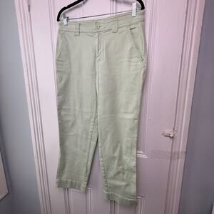 A New Day Jeans Womens 8 Light Green Denim Cropped Zip Fly Stretch Preppy